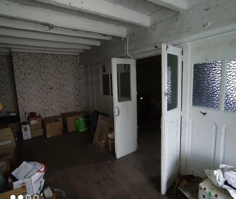 Photo 3