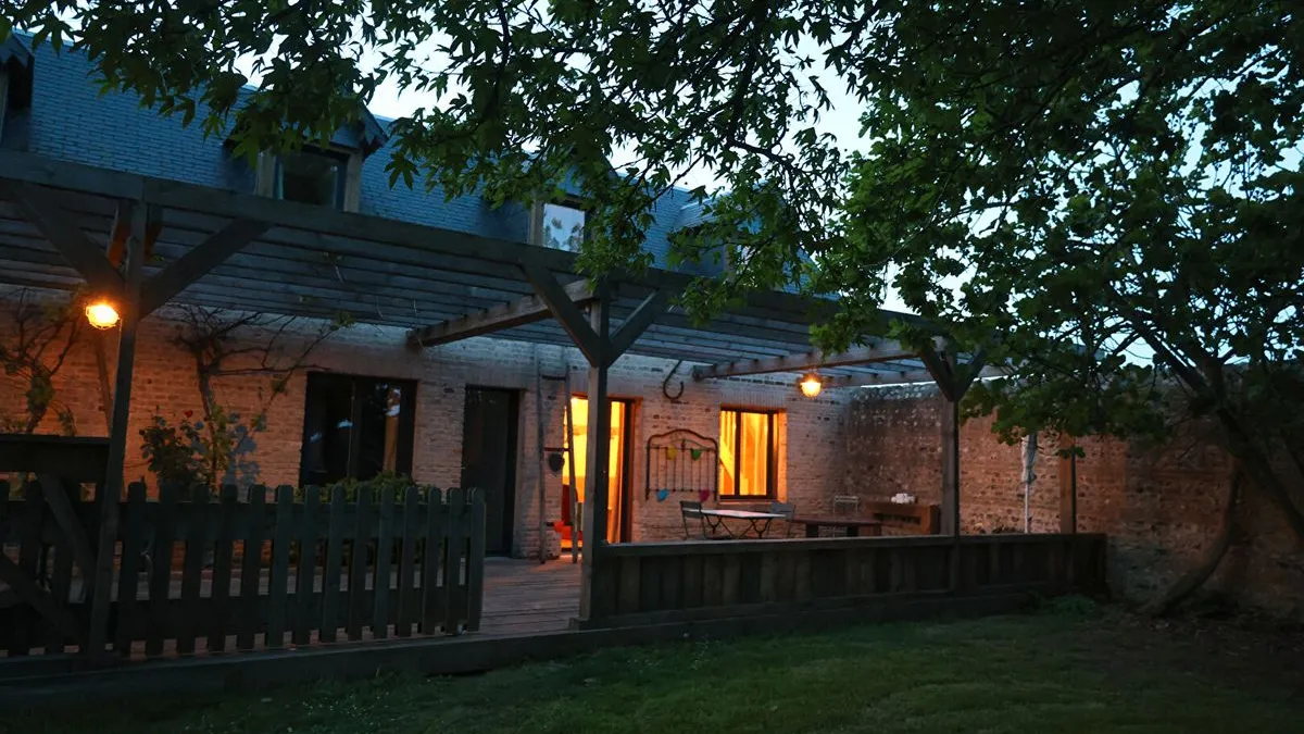 Photo 6