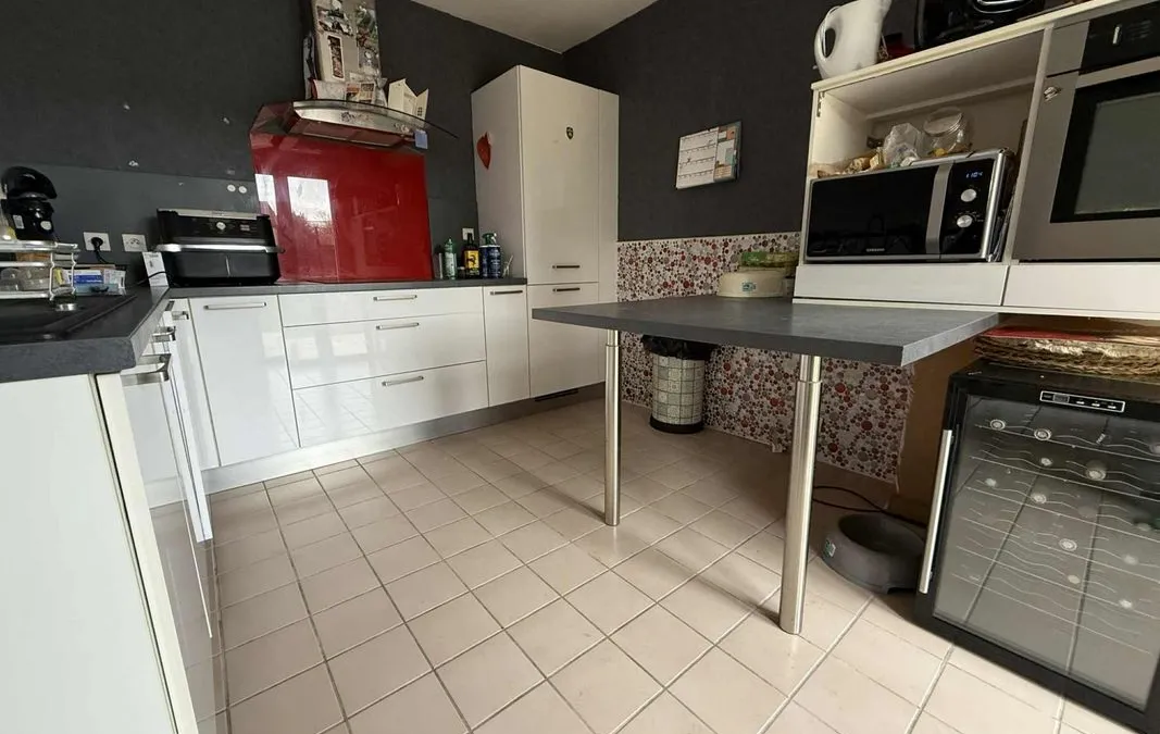 Photo 5