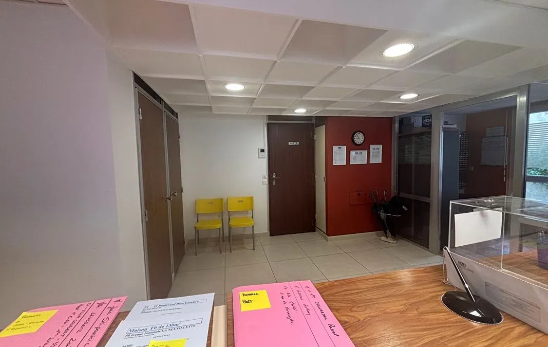 Photo 6