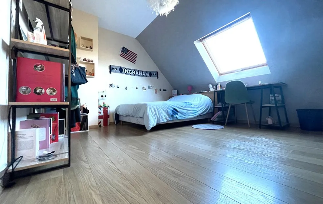 Photo 9