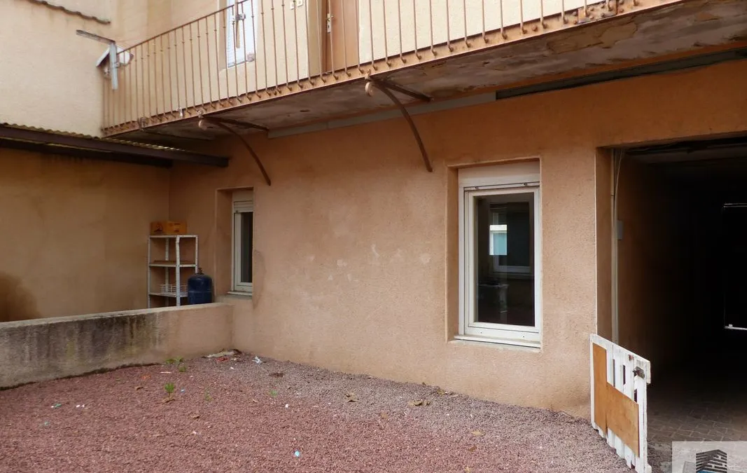 Photo 6