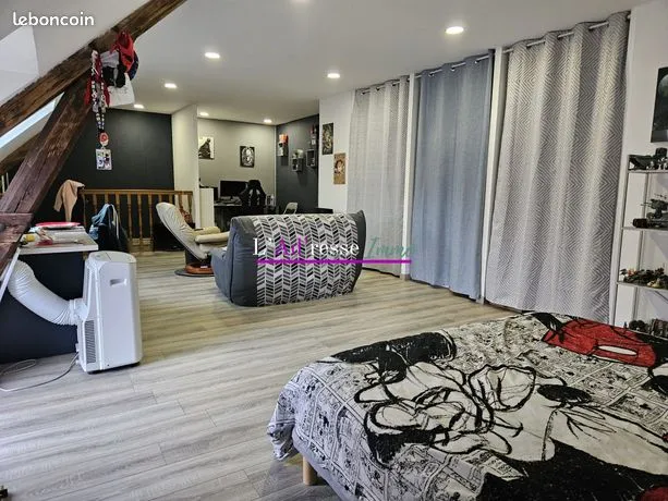 Photo 10