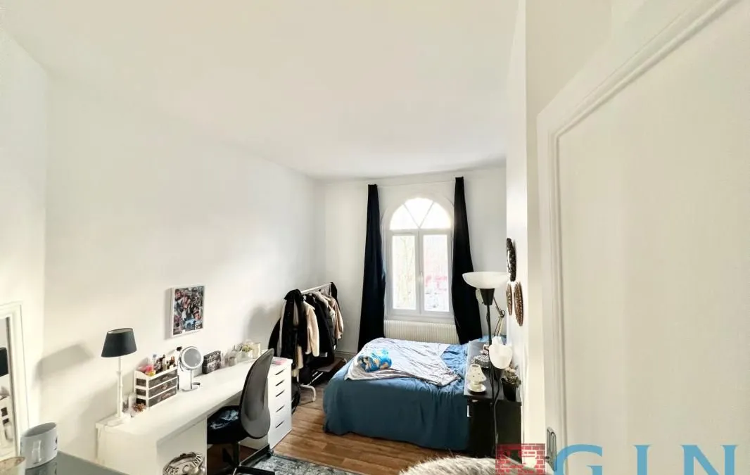 Photo 12
