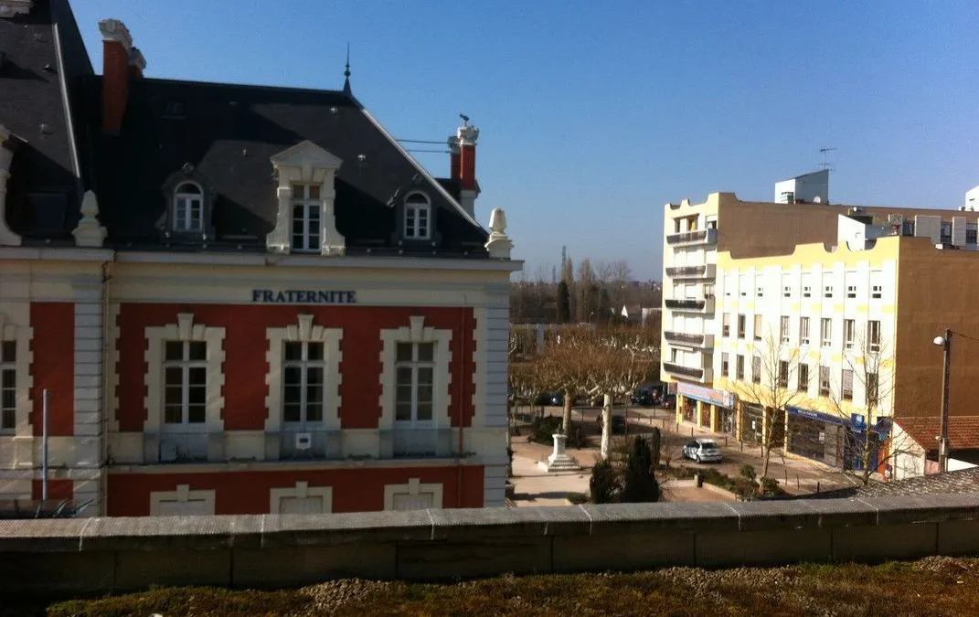 Photo 8