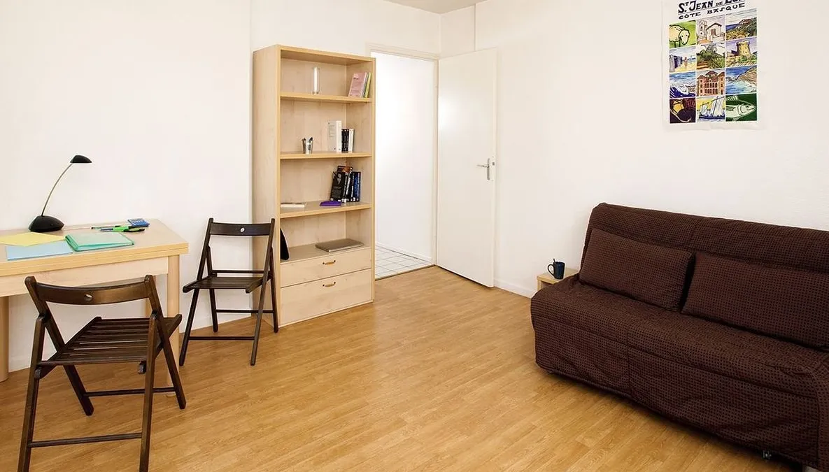Photo 3