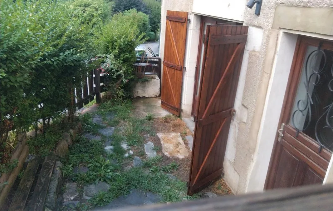 Photo 3