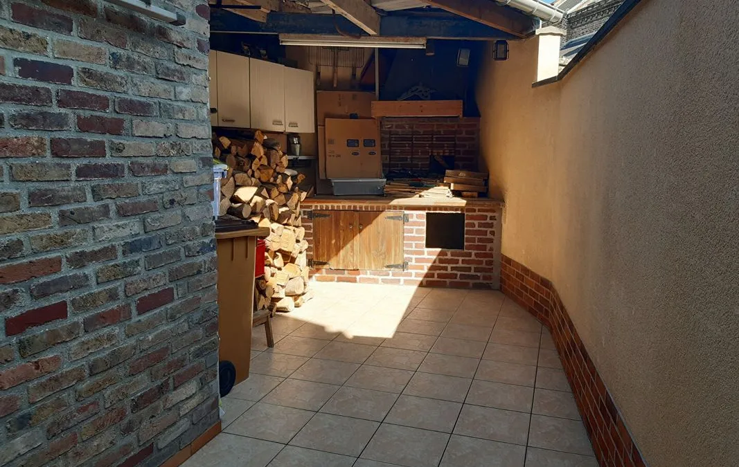 Photo 3