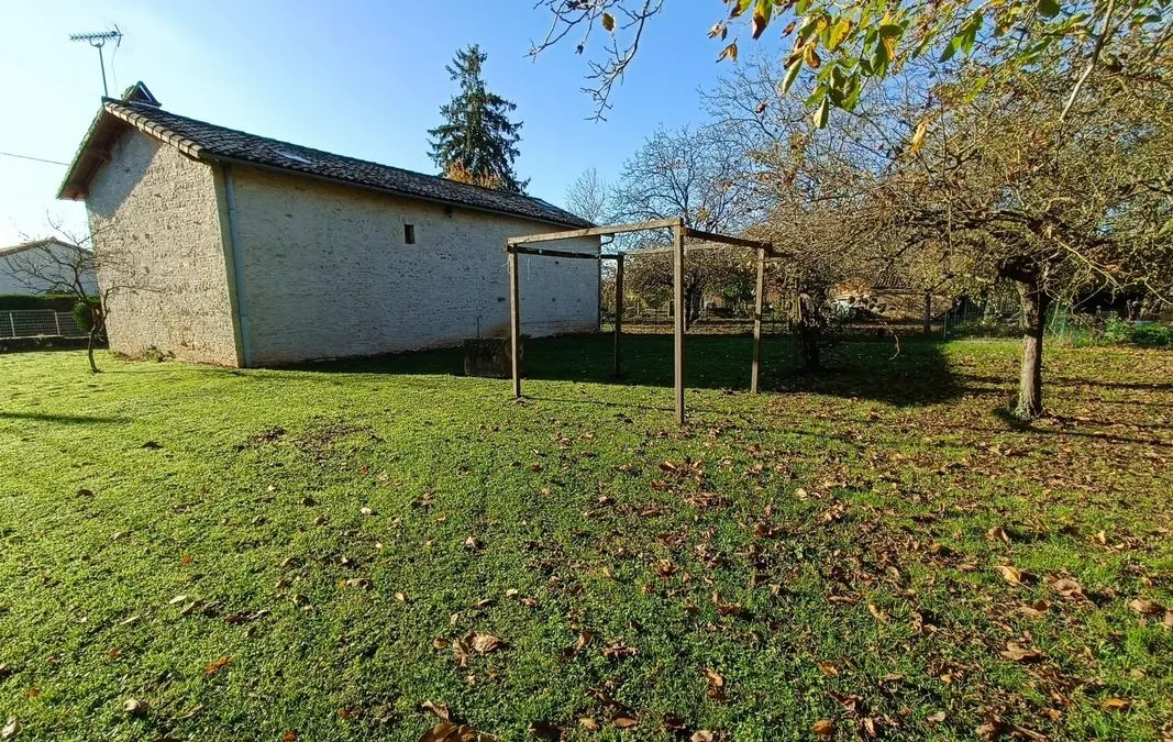 Photo 16