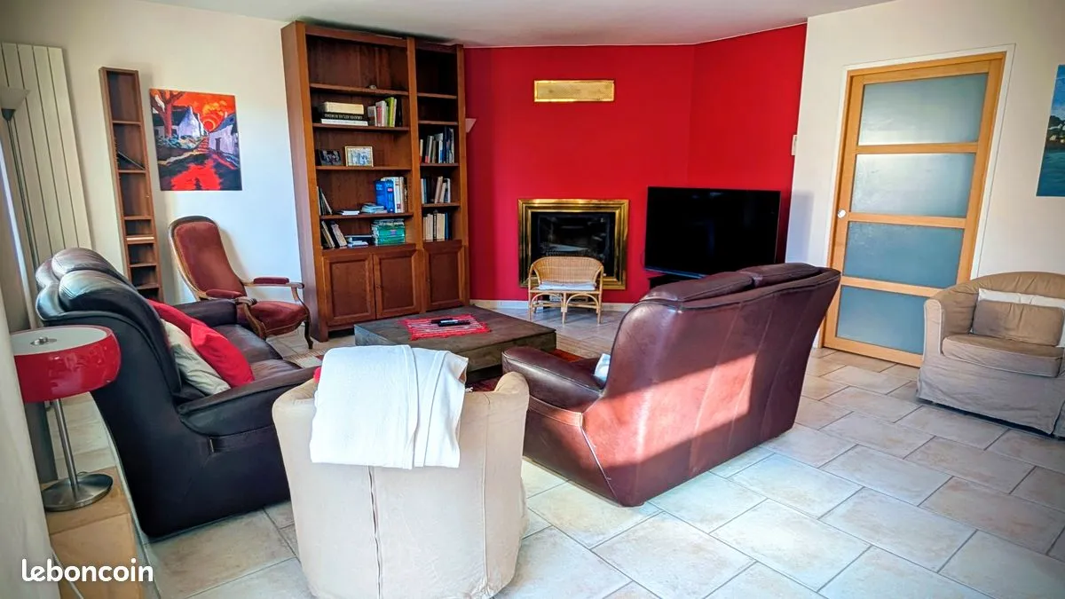 Photo 8