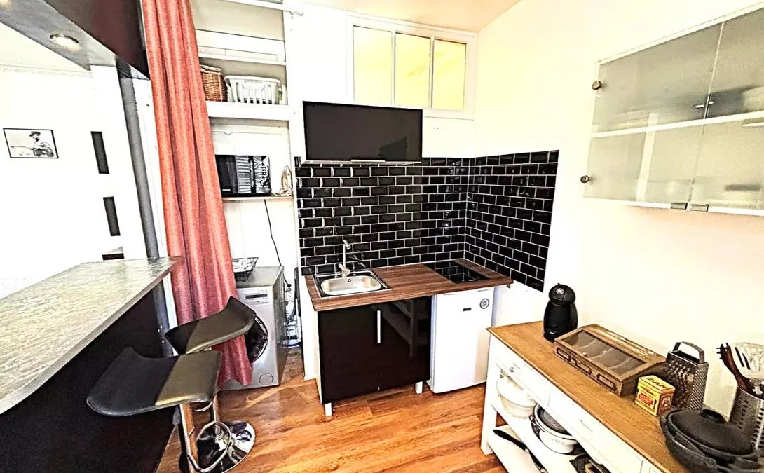 Photo 6