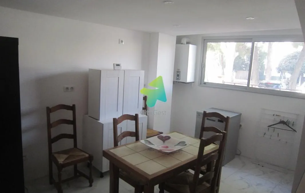 Photo 6