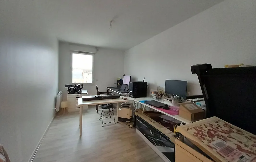 Photo 6