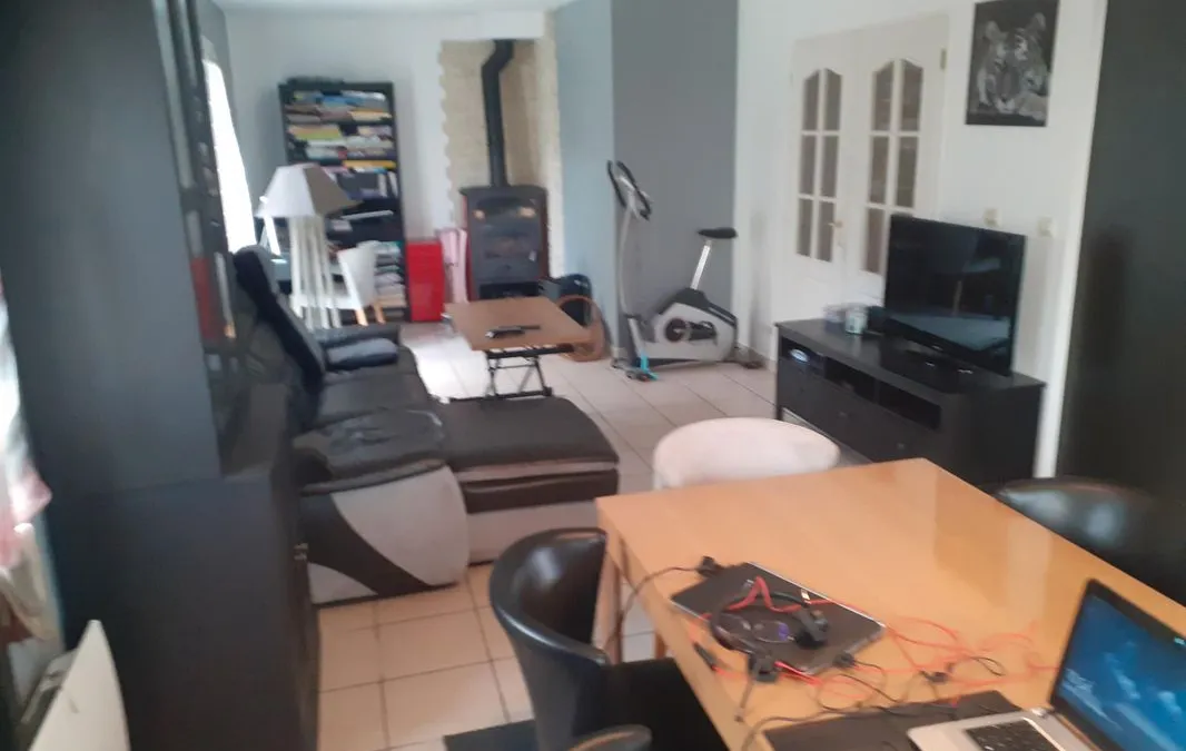 Photo 3