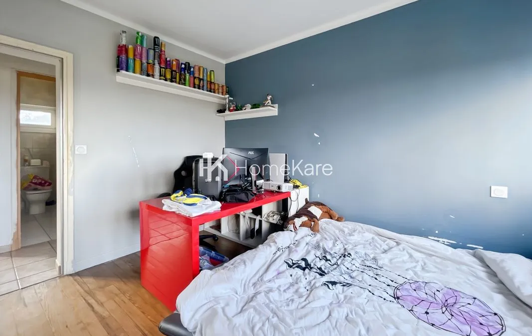 Photo 10