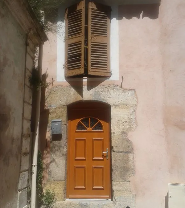 Photo 3