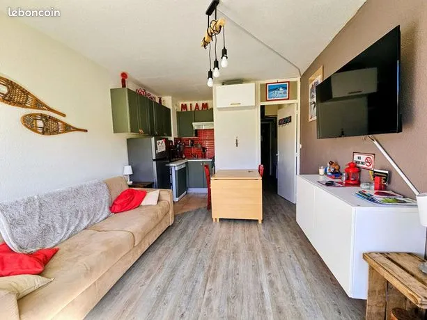 Photo 6