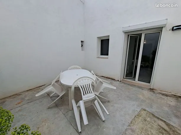 Photo 8