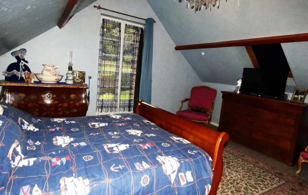 Photo 8