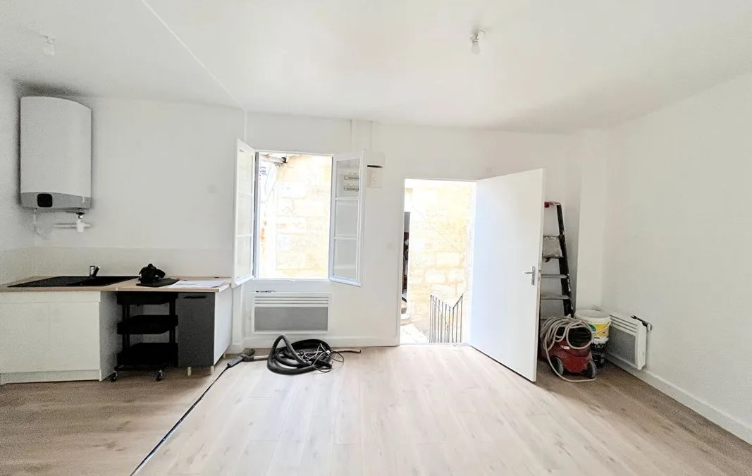 Photo 3