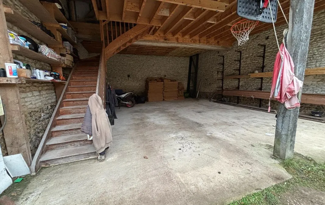 Photo 7