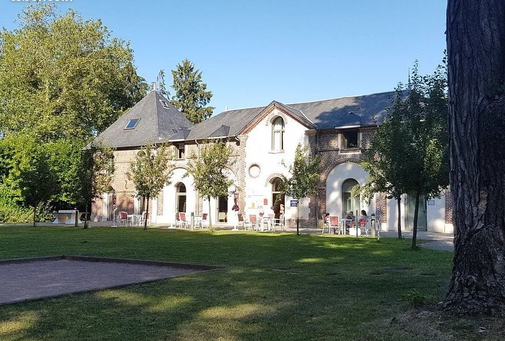 Photo 12