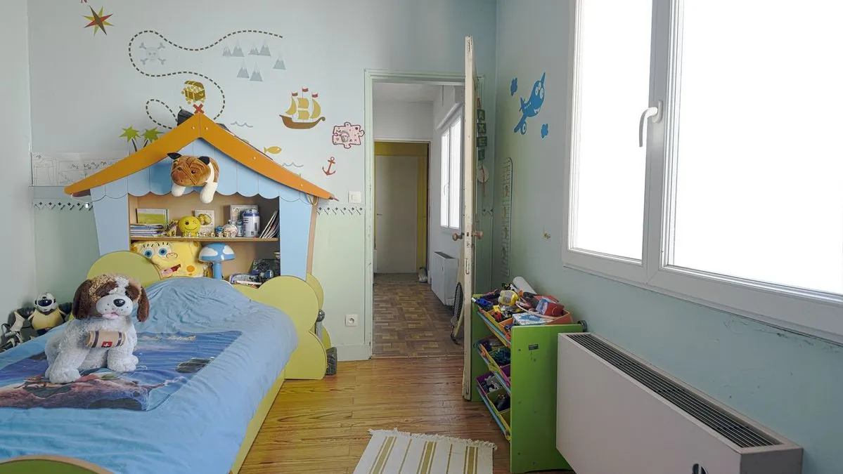 Photo 11