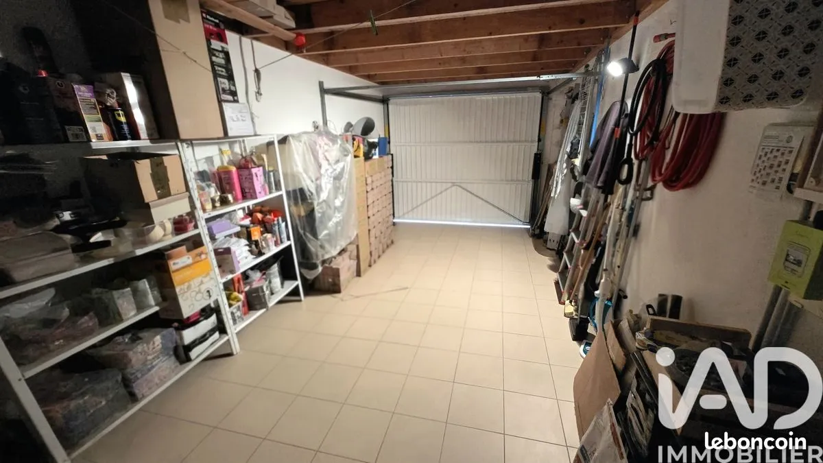 Photo 15