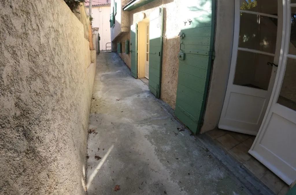 Photo 9