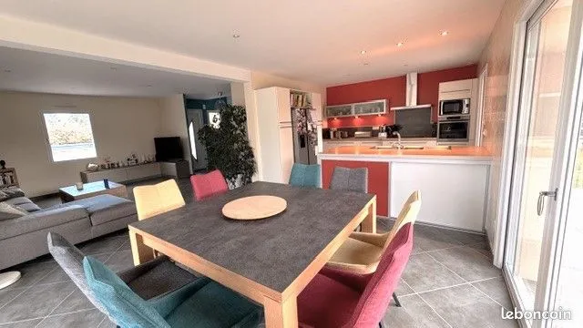 Photo 5