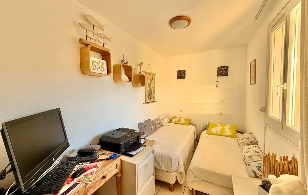 Photo 6