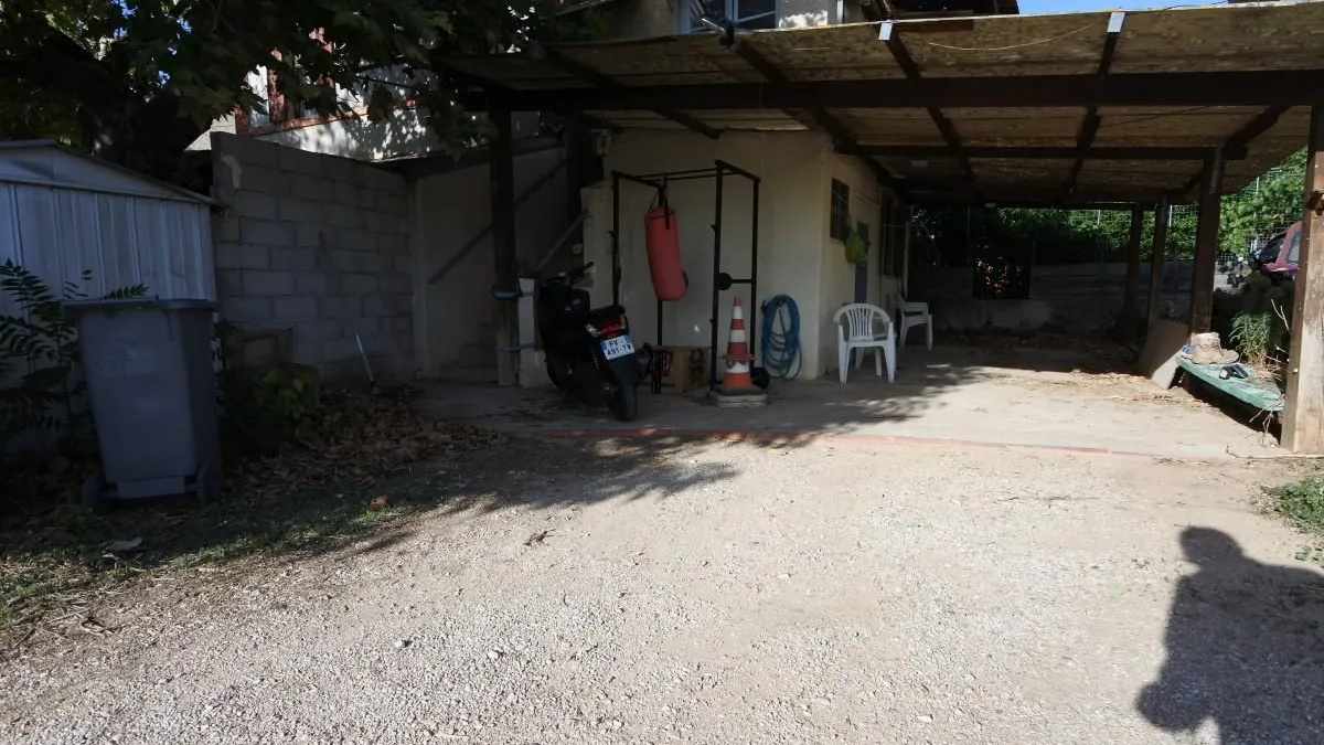 Photo 12
