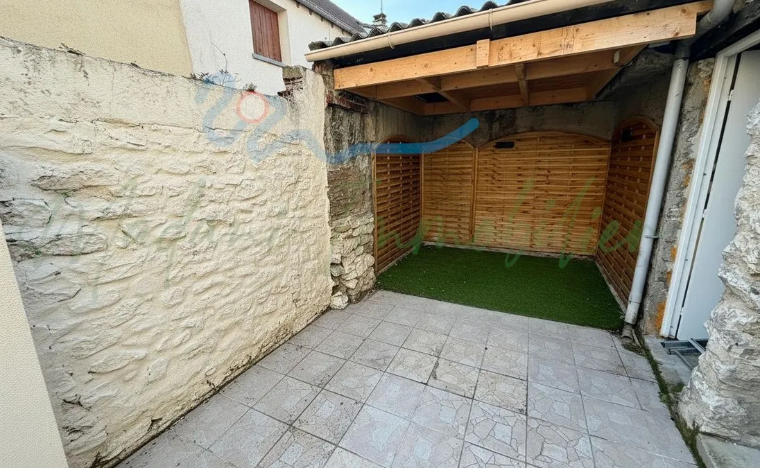 Photo 2