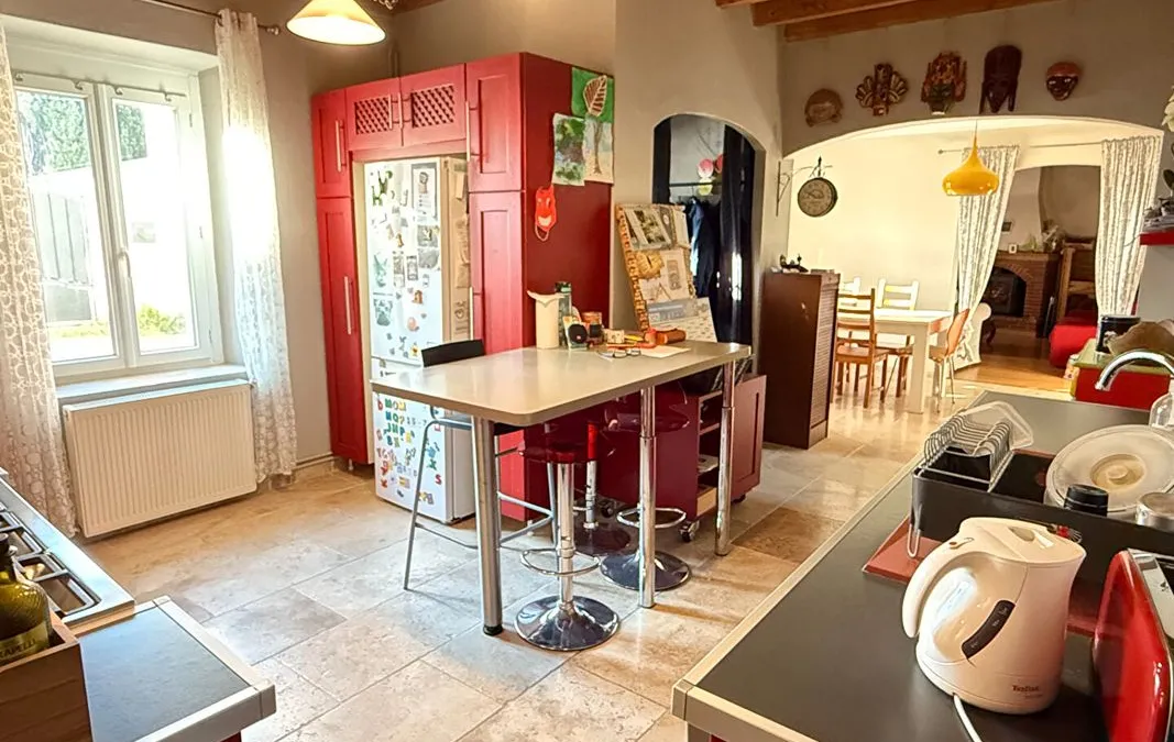 Photo 3