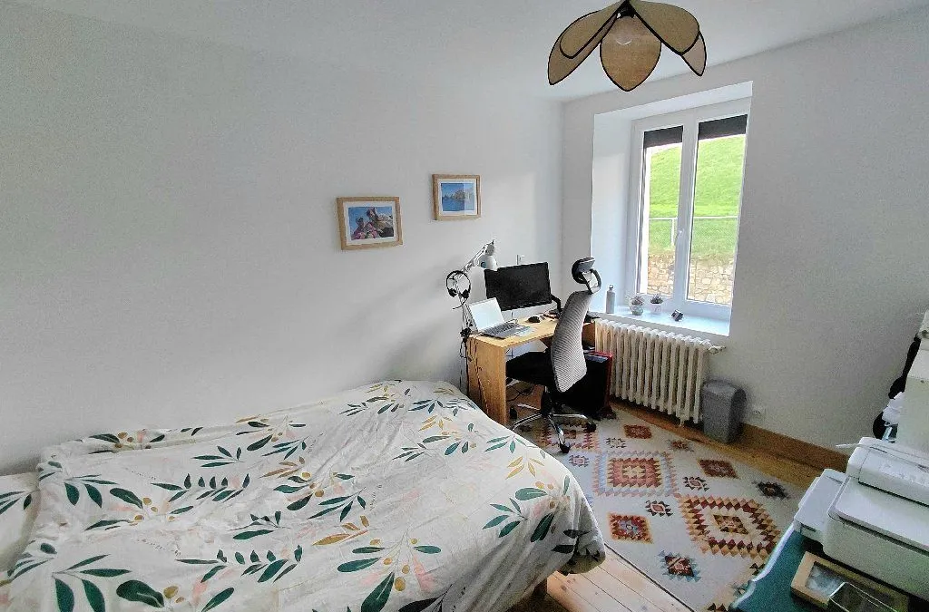 Photo 8