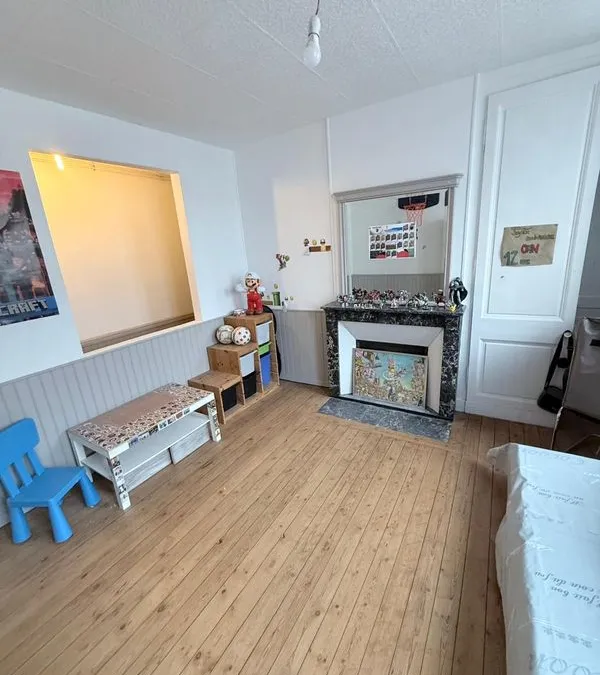 Photo 6