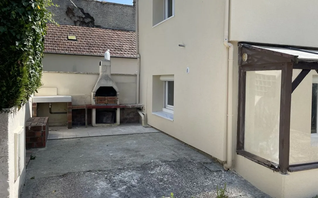 Photo 6