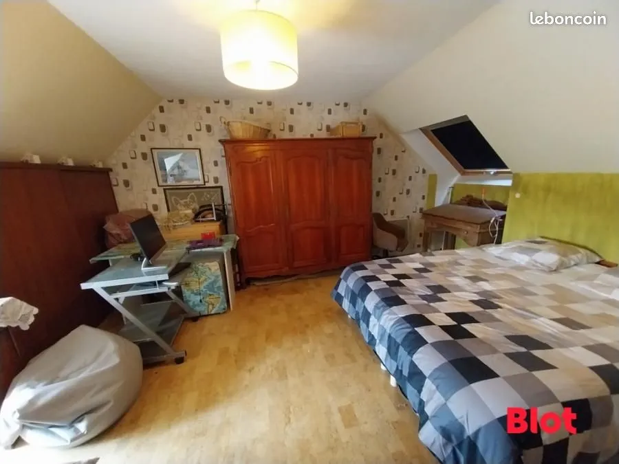 Photo 8