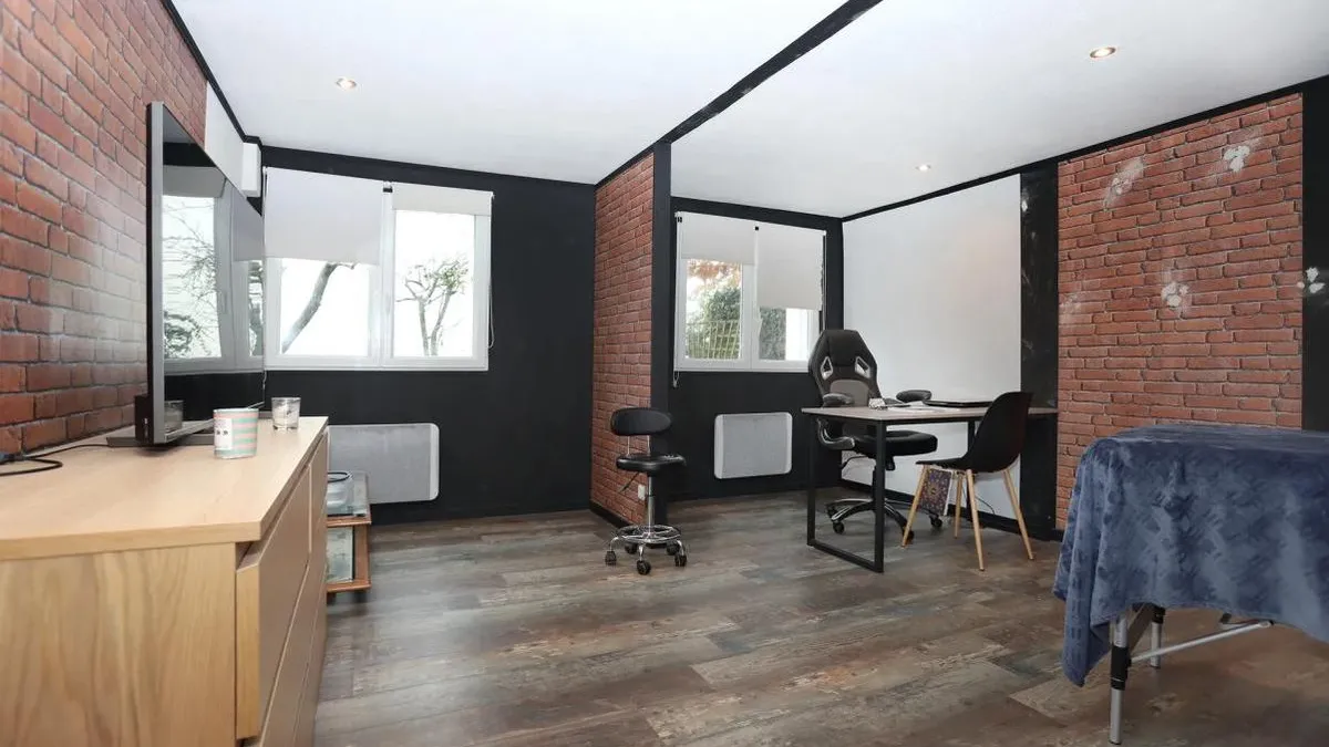 Photo 7