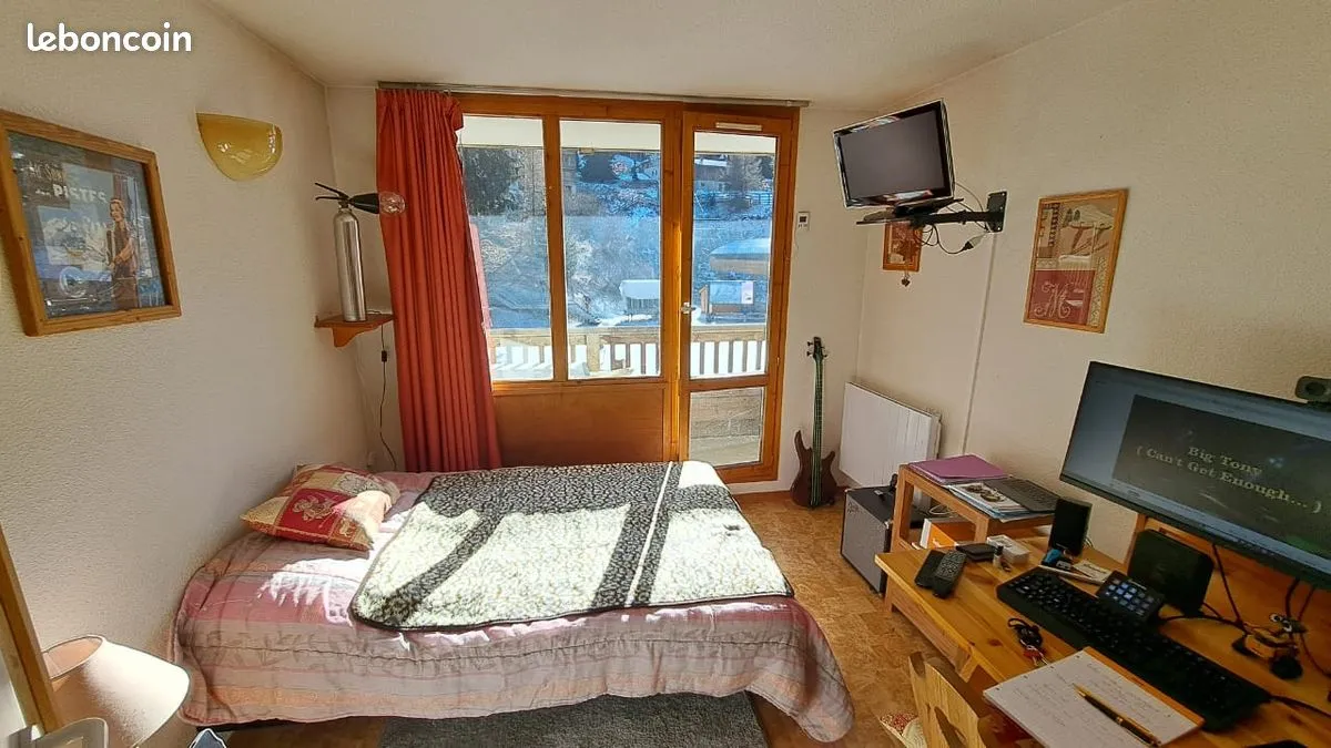 Photo 2