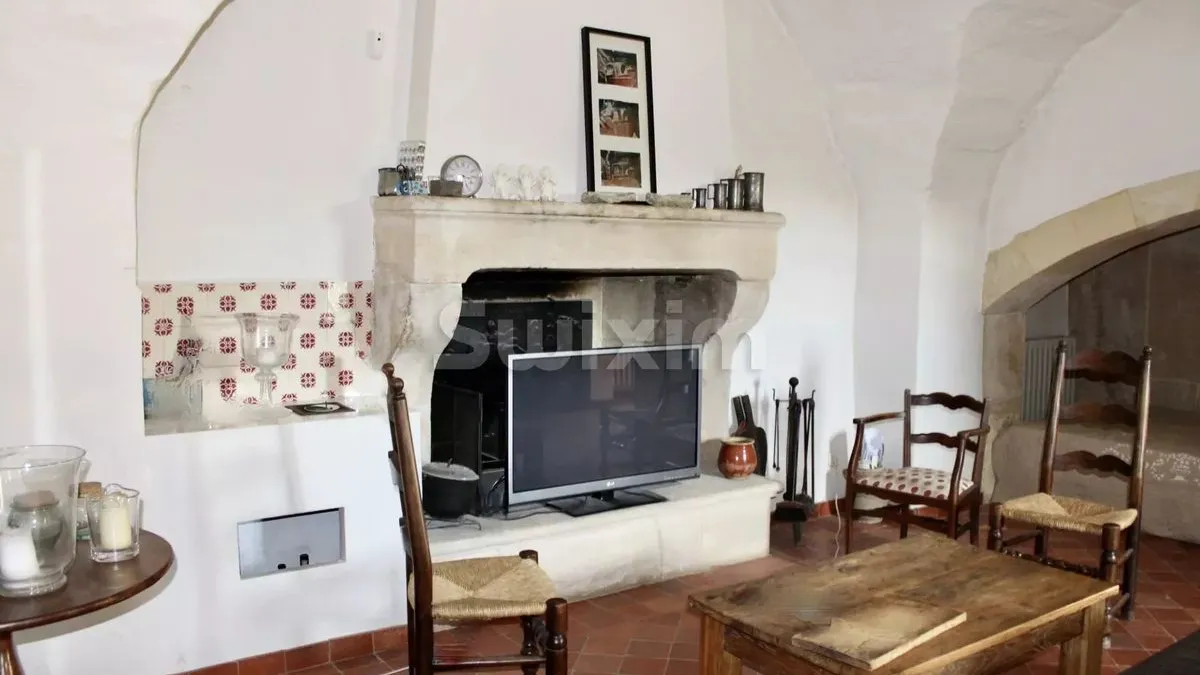 Photo 12