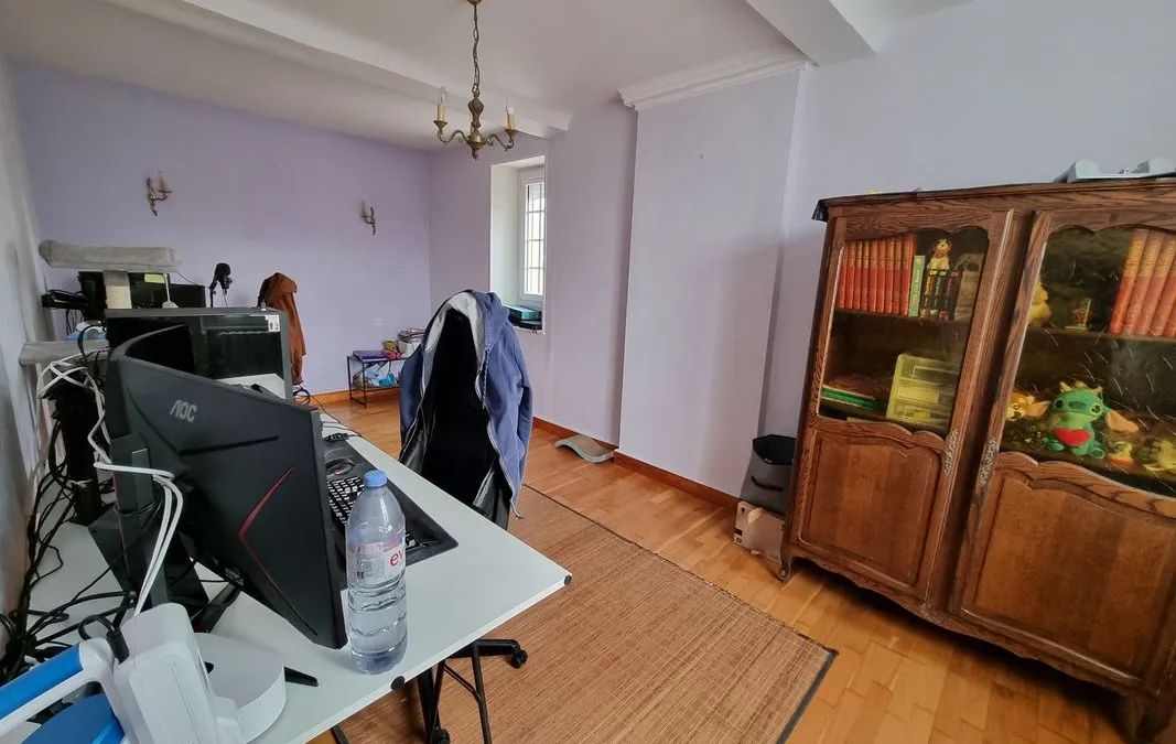 Photo 16