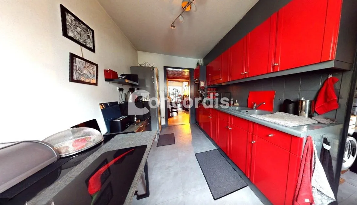 Photo 5