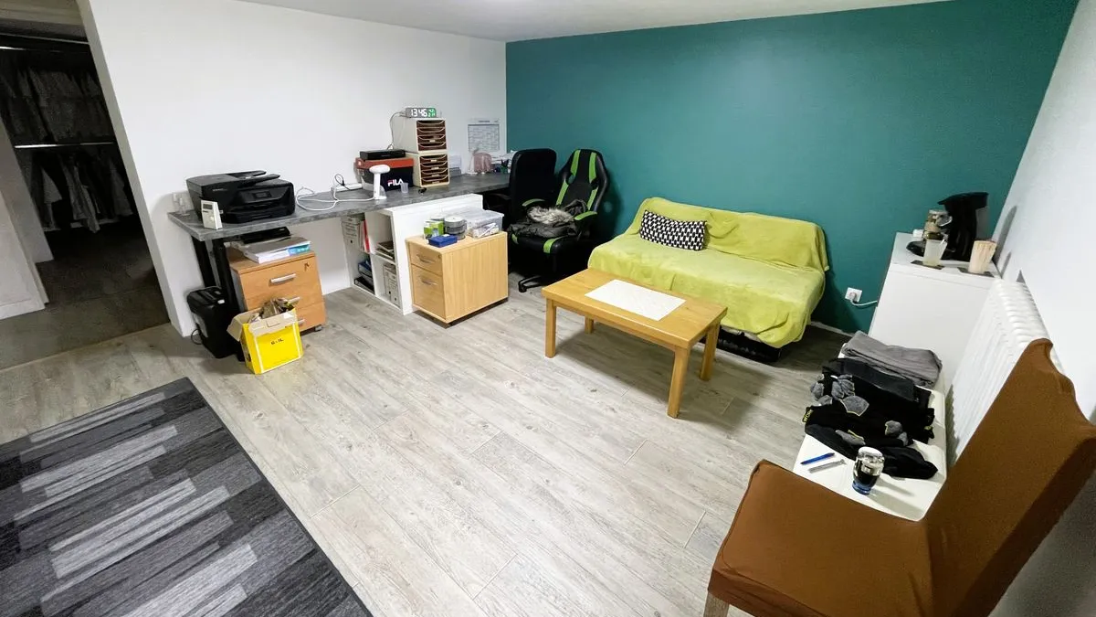Photo 9