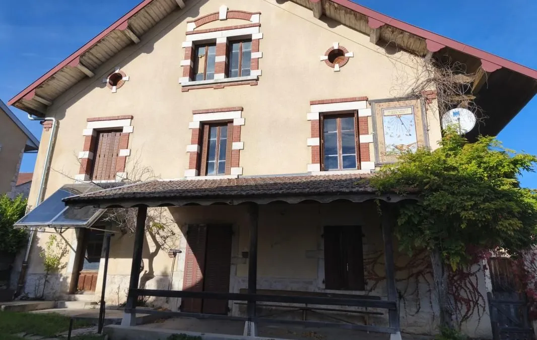 Photo 3