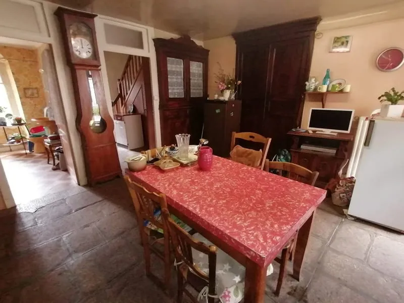 Photo 8