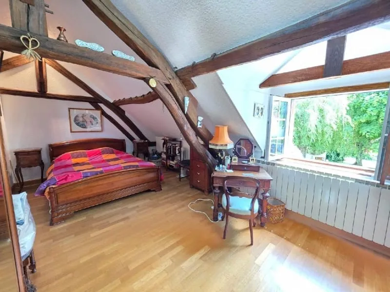 Photo 8