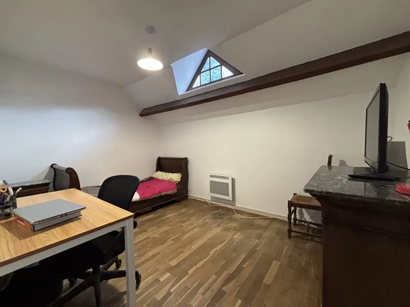 Photo 12