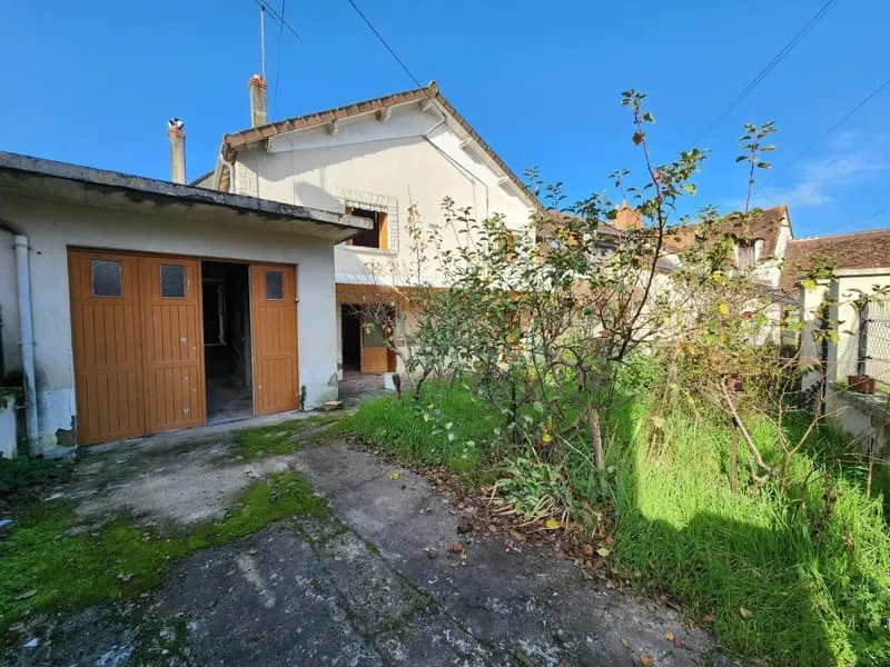 Photo 10
