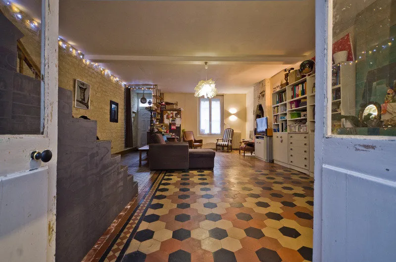 Photo 5